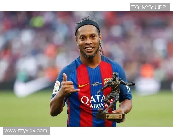 足球巨星们回忆大罗的传奇生涯与不朽足迹