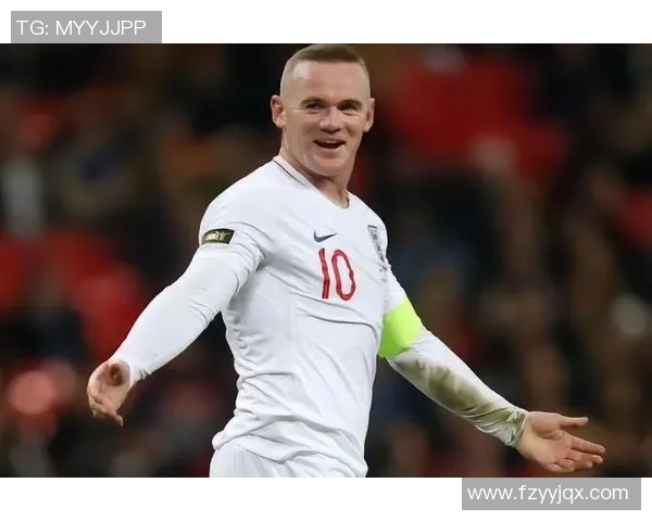 高大足球明星的传奇人生与场上风采的完美结合